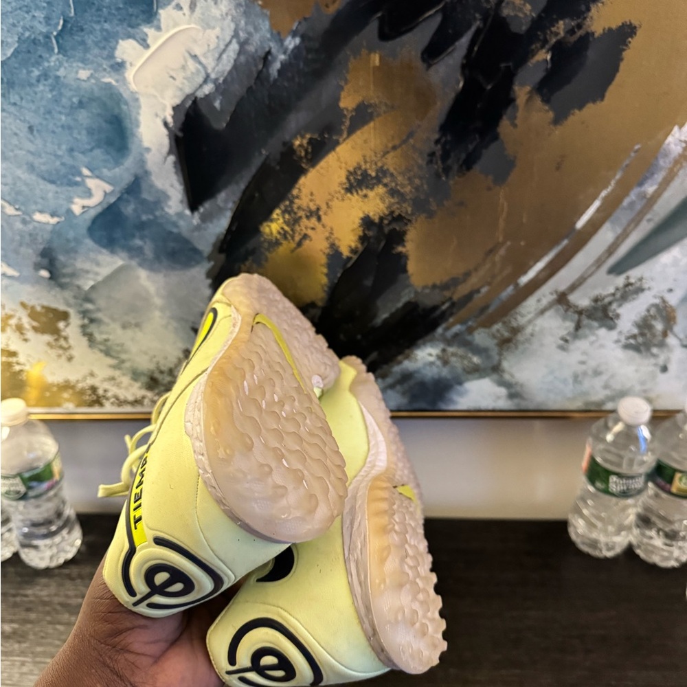 Nike Tiempo React Legend 9 Pro TF ‘Barely Volt’ DA1192-705 Men's 12 - Picture 6 of 8
